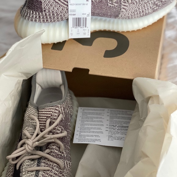 Dead stock - Adidas Yeezy Boost 350 V2 Zyons - 9.5 (Men\'s)